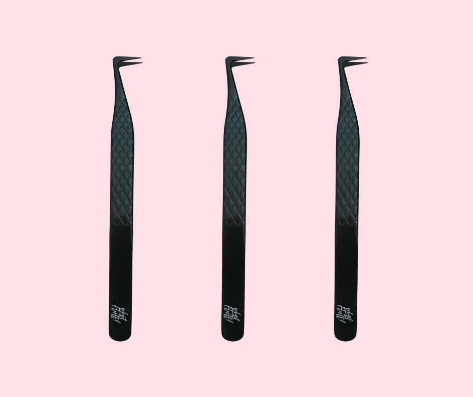 Bad B*tch 90 Degree Fibre Tip Boot Tweezer - What the Fluff! Lashes and Brows