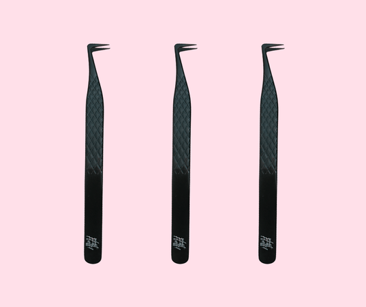 Bad B*tch 90 Degree Fibre Tip Boot Tweezer - What the Fluff! Lashes and Brows